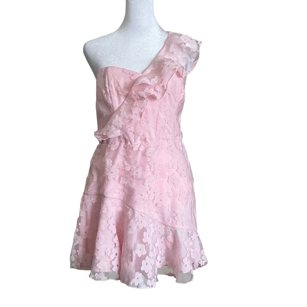 Elegant Pink Floral One-Shoulder Dress - Picture 2 of 5
